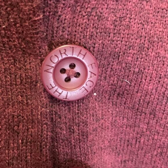 The North Face Magenta 1/2 Zip Button Sweater Fleece Hoodie Size M - Picture 4 of 12